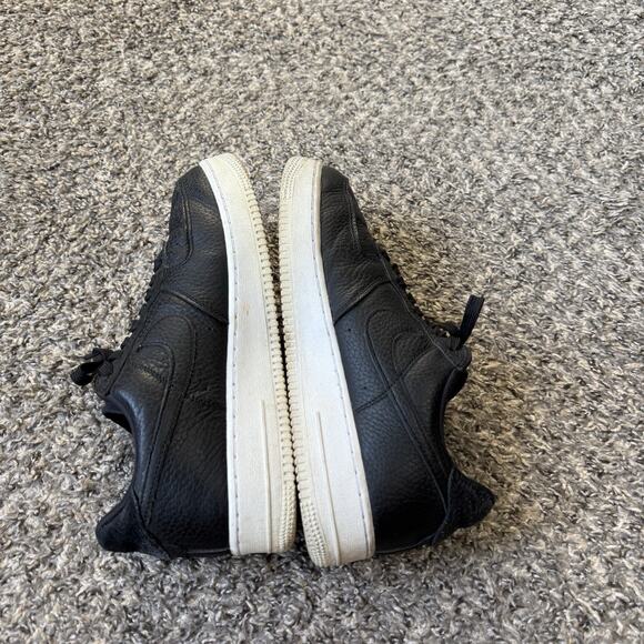 2020 Nike Air Force 1 Black Leather Sneakers Shoe Men's Size US 8.5 - Picture 6 of 8